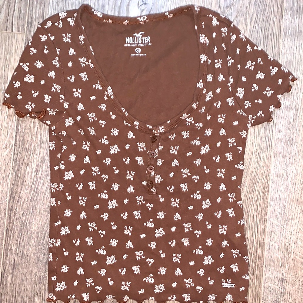 Brown flower top!